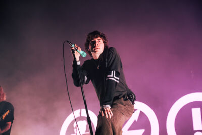 Royel Otis @ Vorst Nationaal, picture 5, photographed by Claudia Guldentops - FrontView Magazine