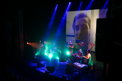 Isbells @ Arenbergschouwburg, foto 13, foto's door Tine Van Daele - FrontView Magazine