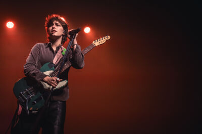 King Princess @ La Madeleine, picture 8, photographed by Jelle Meersschaut - FrontView Magazine