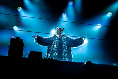 Oscar and the Wolf @ De Warmste Week, foto 1, foto's door Anoek Houben - FrontView Magazine