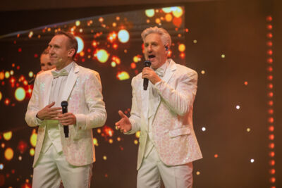 Première Winterrevue - Jubilee @ Theater Elckerlyc, picture 40, photographed by Goele Bormans - FrontView Magazine