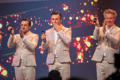 Première Winterrevue - Jubilee @ Theater Elckerlyc, picture 57, photographed by Goele Bormans - FrontView Magazine