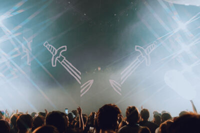 USED:LIVE @ Lotto Arena, picture 8, photographed by Simon Coppens - FrontView Magazine
