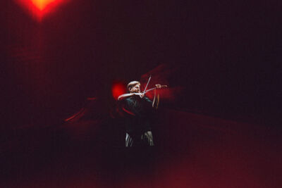 USED:LIVE @ Lotto Arena, picture 21, photographed by Simon Coppens - FrontView Magazine