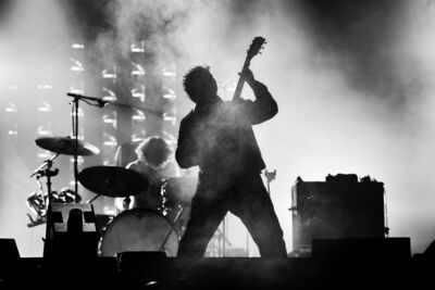 SONS @ De Warmste Week, picture 3, photographed by Anoek Houben - FrontView Magazine