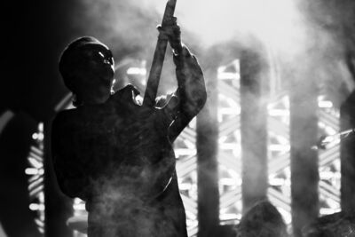 SONS @ De Warmste Week, picture 4, photographed by Anoek Houben - FrontView Magazine