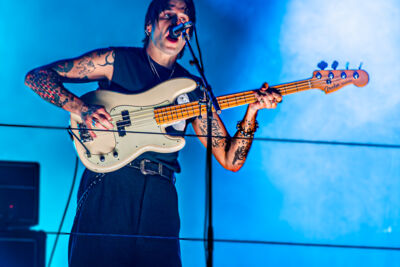 SONS @ De Warmste Week, picture 5, photographed by Anoek Houben - FrontView Magazine