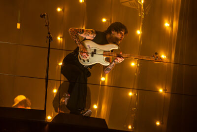 SONS @ De Warmste Week, picture 9, photographed by Anoek Houben - FrontView Magazine