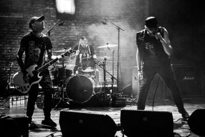 Rotten Sound @ Muziekgieterij, foto 5, foto's door Anoek Houben - FrontView Magazine