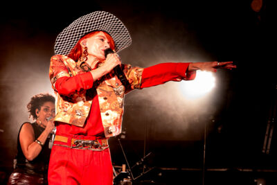 Axelle Red @ Club AFF, picture 1, photographed by Anoek Houben - FrontView Magazine