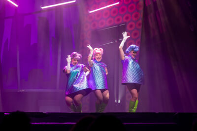 Première Little Shop of Horrors @ Arenbergschouwburg, picture 1, photographed by Goele Bormans - FrontView Magazine
