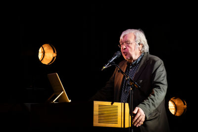 Hugo Matthysen - BIMDEK @ De Casino, foto 1, foto's door Bart Janssens - FrontView Magazine