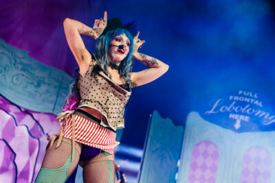Ashnikko @ 013, picture 4, photographed by Istvan Bruggen - FrontView Magazine