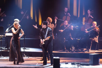 Hooverphonic @ Lotto arena, picture 15, photographed by dirk janssens - FrontView Magazine