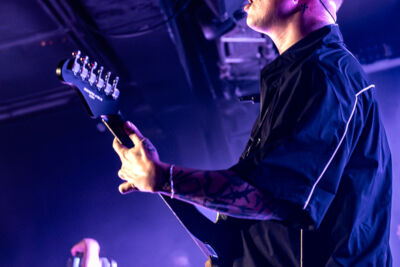 Hot Milk @ Trix Club, foto 11, foto's door Anoek Houben - FrontView Magazine