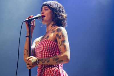 Girl In The Year Above @ De Roma, picture 2, photographed by Tine Van Daele - FrontView Magazine