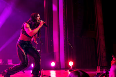 The Beaches @ De Roma, picture 9, photographed by Bart Janssens - FrontView Magazine