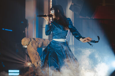 Magdalena Bay @ De Roma, picture 7, photographed by Simon Coppens - FrontView Magazine