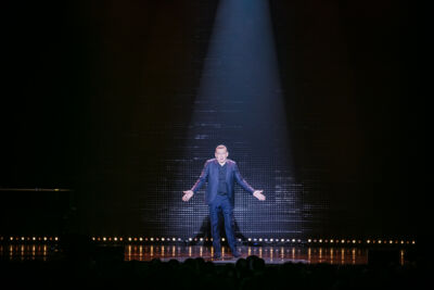 Dany Boon @ Colisée Roubaix, picture 4, photographed by FrontView Magazine