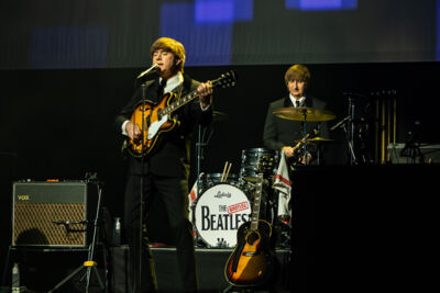 The Bootleg Beatles @ De Roma, picture 5, photographed by Marc Verdonck - FrontView Magazine