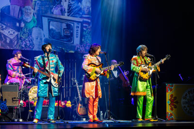 The Bootleg Beatles @ De Roma, picture 17, photographed by Marc Verdonck - FrontView Magazine