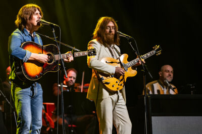 The Bootleg Beatles @ De Roma, picture 29, photographed by Marc Verdonck - FrontView Magazine