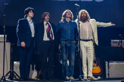 The Bootleg Beatles @ De Roma, picture 32, photographed by Marc Verdonck - FrontView Magazine