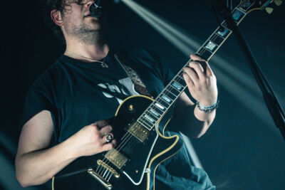 Sons @ Wintercircus, picture 11, photographed by Jelle Meersschaut - FrontView Magazine