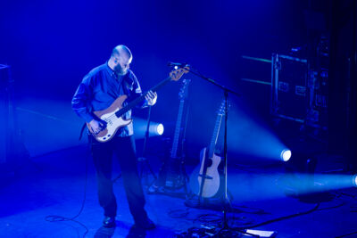 White Lies @ 013, foto 13, foto's door Bart Janssens - FrontView Magazine