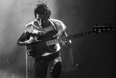 SONS @ Muziekgieterij, picture 5, photographed by Anoek Houben - FrontView Magazine