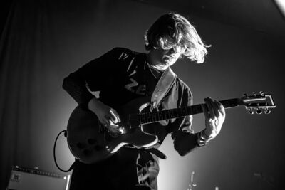SONS @ Muziekgieterij, picture 6, photographed by Anoek Houben - FrontView Magazine