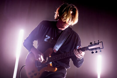 SONS @ Muziekgieterij, picture 11, photographed by Anoek Houben - FrontView Magazine