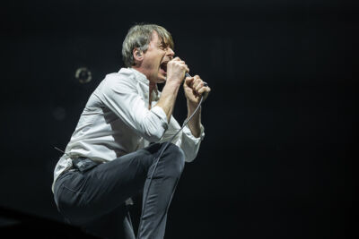 Suede @ 013, picture 12, photographed by David Johnson - FrontView Magazine