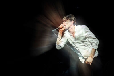 Suede @ Ancienne Belgique, picture 1, photographed by Livia Vaduva - FrontView Magazine