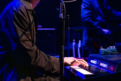 Dressed Like Boys @ Nieuwe Nor, picture 9, photographed by Anoek Houben - FrontView Magazine