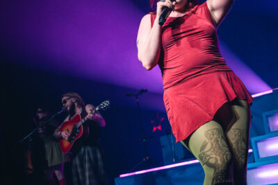CMAT @ AB, picture 15, photographed by Jelle Meersschaut - FrontView Magazine