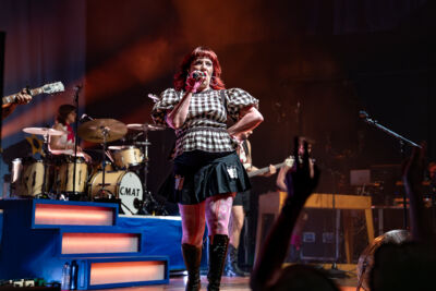 CMAT @ Muziekgieterij, picture 26, photographed by Anoek Houben - FrontView Magazine
