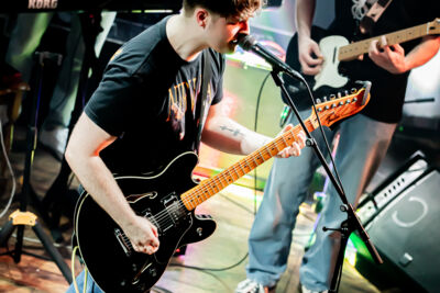 Luka Winters @ MACCA Club, picture 1, photographed by Leen Verlinden - FrontView Magazine