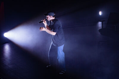 Birhang @ Arenbergschouwburg, foto 13, foto's door Tine Van Daele - FrontView Magazine