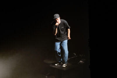 Birhang @ Arenbergschouwburg, foto 17, foto's door Tine Van Daele - FrontView Magazine