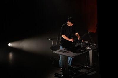 Birhang @ Arenbergschouwburg, foto 18, foto's door Tine Van Daele - FrontView Magazine
