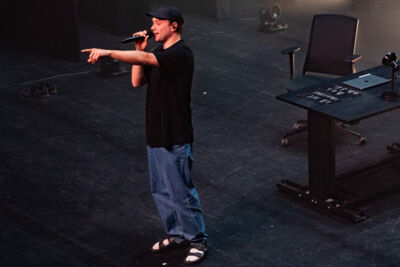 Birhang @ Arenbergschouwburg, foto 19, foto's door Tine Van Daele - FrontView Magazine