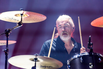 Peter Hook & The Light @ Ancienne Belgique, picture 22, photographed by Bart Janssens - FrontView Magazine