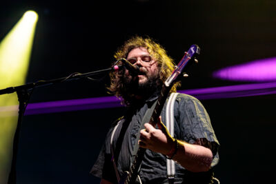 Hiqpy @ Paaspop 2026, picture 10, photographed by Peter Smet - FrontView Magazine