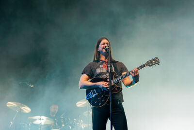 Kensington @ Paaspop 2026, picture 2, photographed by Peter Smet - FrontView Magazine