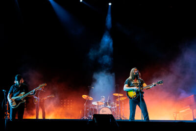 Kensington @ Paaspop 2026, picture 9, photographed by Peter Smet - FrontView Magazine