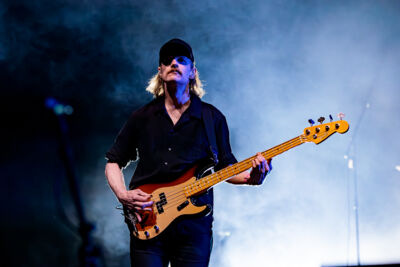 Kensington @ Paaspop 2026, picture 12, photographed by Peter Smet - FrontView Magazine