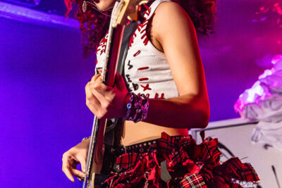 Nova Twins @ Trix, picture 9, photographed by Marc Verdonck - FrontView Magazine