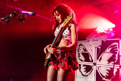 Nova Twins @ Trix, picture 11, photographed by Marc Verdonck - FrontView Magazine