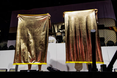 The Butcher Sisters @ Paaspop 2026, picture 1, photographed by Peter Smet - FrontView Magazine